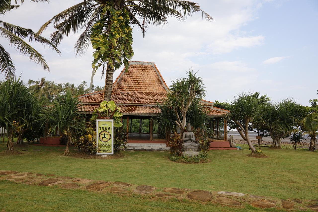 Pondok Pitaya Balian Hotel Selemadeg  Exterior photo